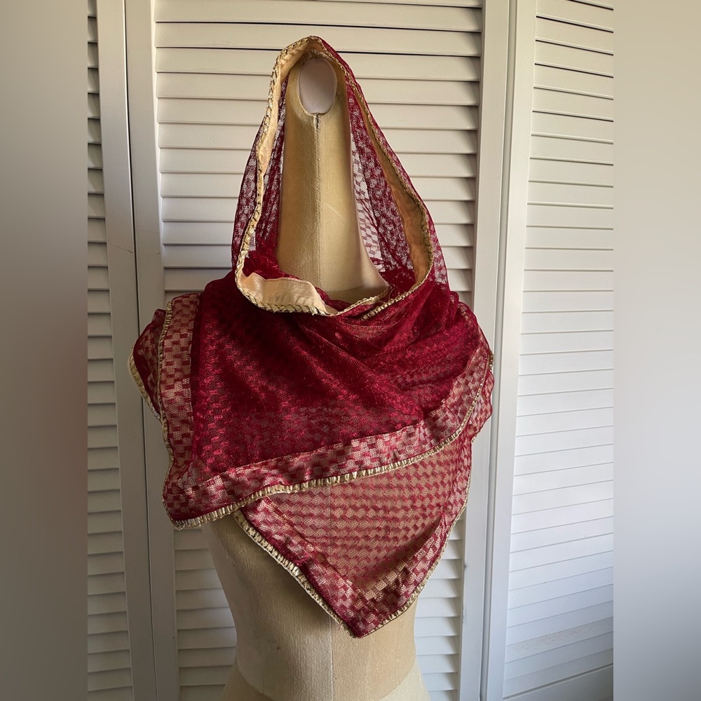 Indian Antique Dupatta Scarf - Picture 5 of 9
